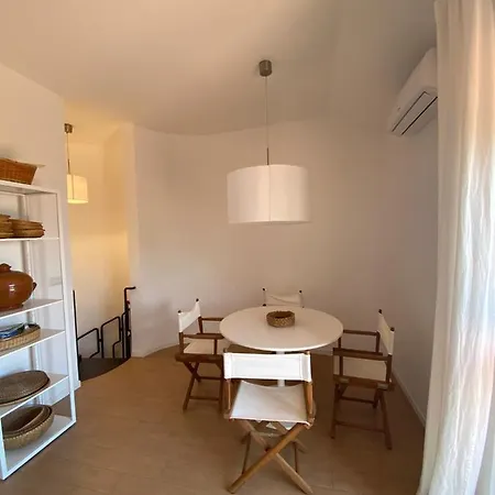 White Lotus Taormina